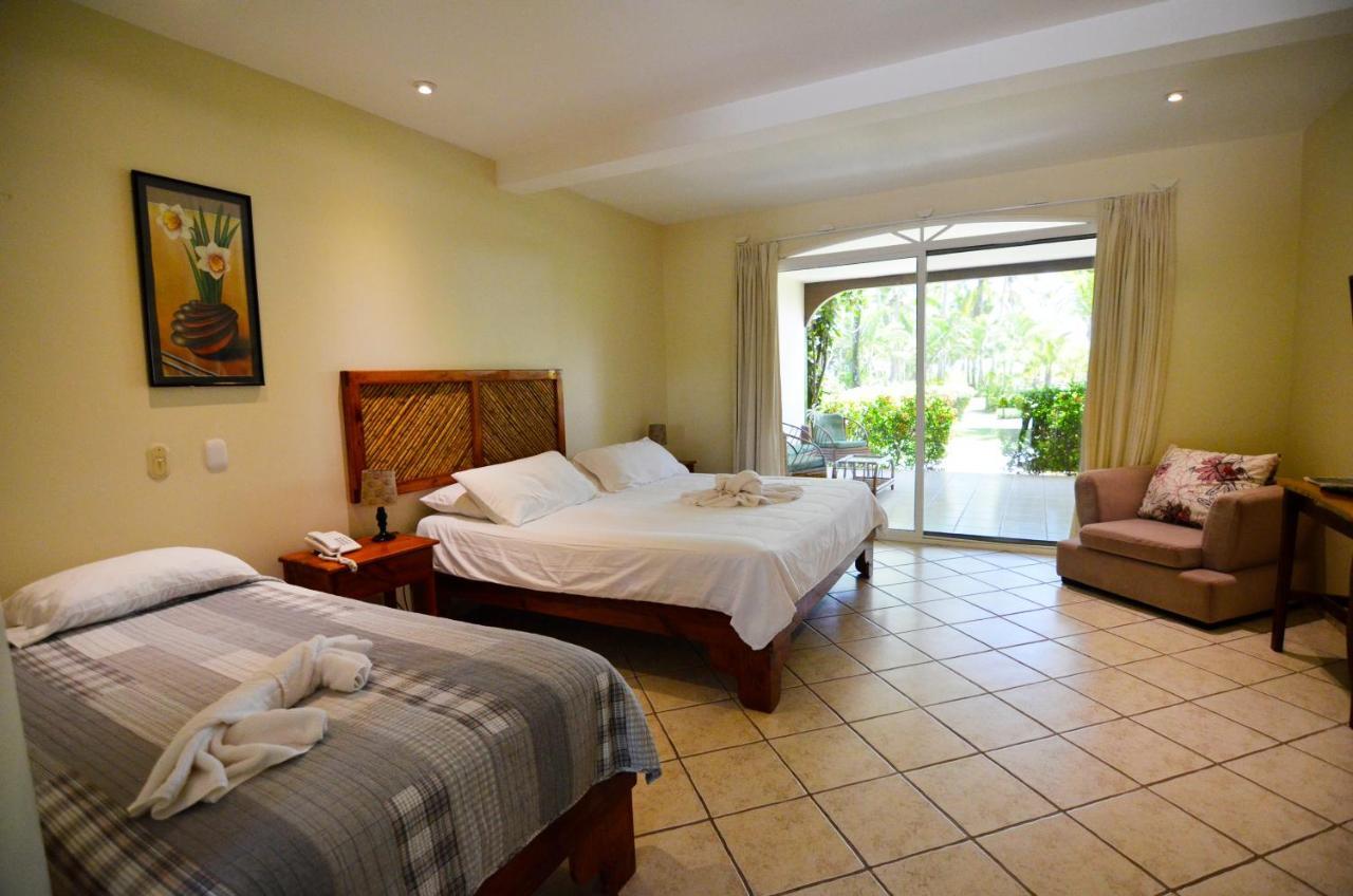 פאריטה Cocomar Beachfront Hotel מראה חיצוני תמונה